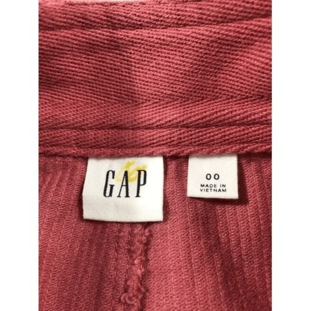 GAP super cute